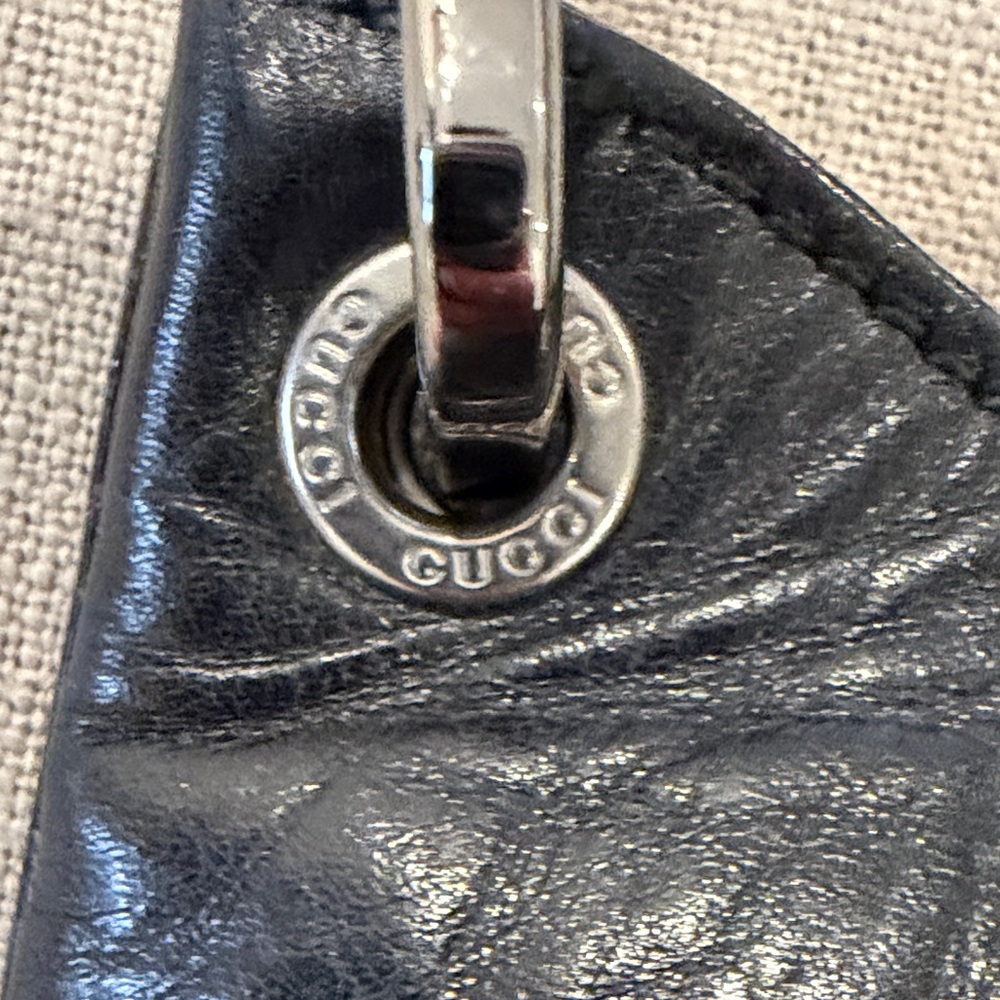 Gucci Black Leather Shoulder Bag with Bamboo Handle - Picture 5 of 8